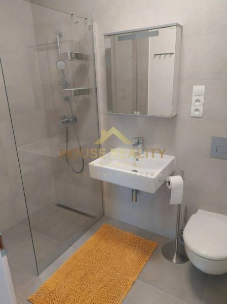 Rent One bedroom apartment, One bedroom apartment, Jána Langoša, Brati