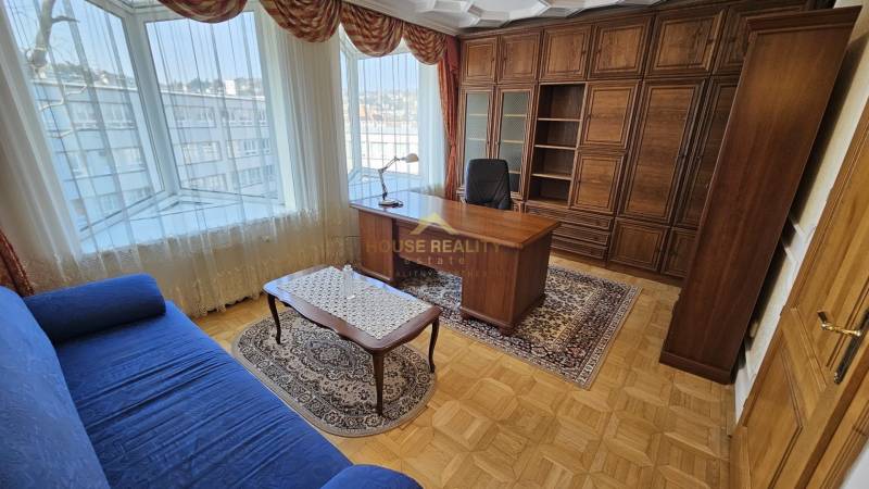 Rent Three bedroom apartment, Three bedroom apartment, Zámocká, Bratis