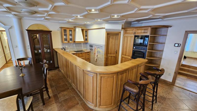 Rent Three bedroom apartment, Three bedroom apartment, Zámocká, Bratis