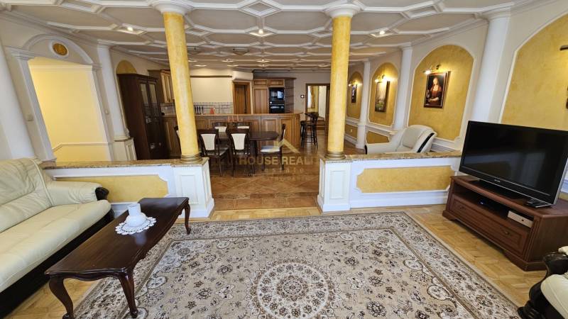 Rent Three bedroom apartment, Three bedroom apartment, Zámocká, Bratis