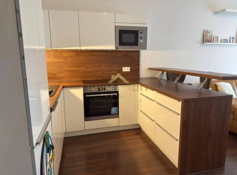 Rent One bedroom apartment, One bedroom apartment, Jégého, Bratislava 