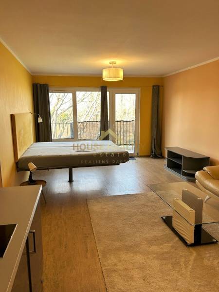 Rent Studio, Studio, Hrachová, Bratislava - Ružinov, Slovakia
