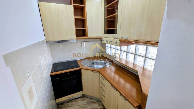 Rent One bedroom apartment, One bedroom apartment, Ľudovíta Fullu, Bra