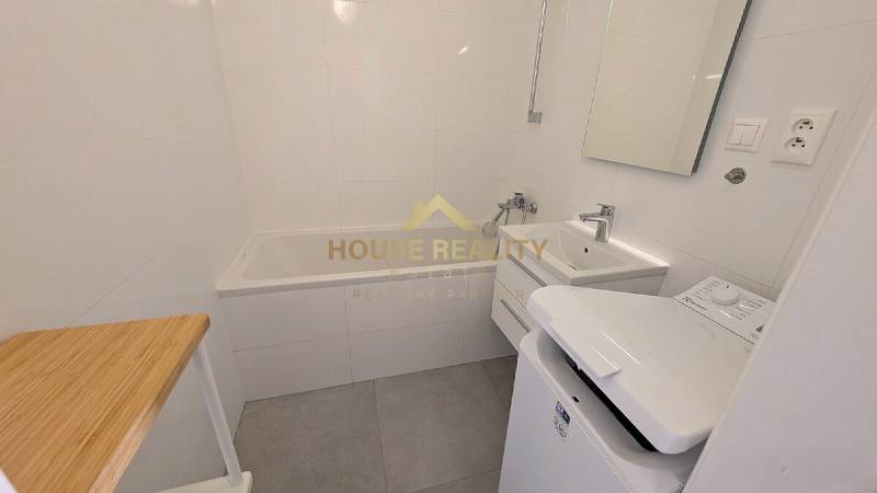 Rent One bedroom apartment, One bedroom apartment, Ľudovíta Fullu, Bra
