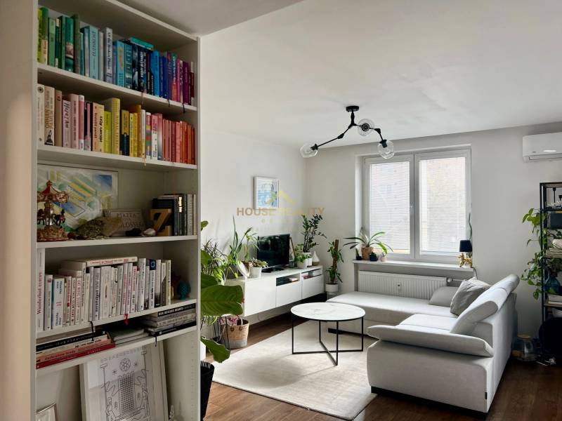 Rent One bedroom apartment, One bedroom apartment, Trenčianska, Bratis