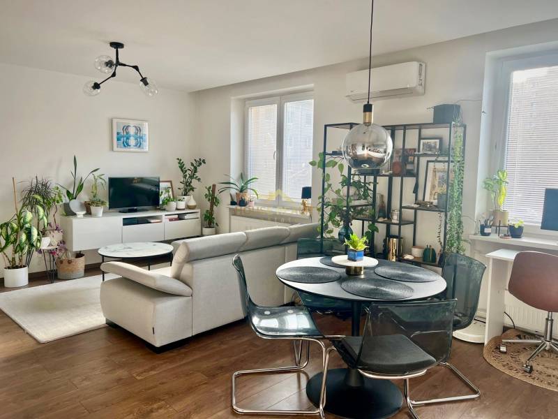 Rent One bedroom apartment, One bedroom apartment, Trenčianska, Bratis