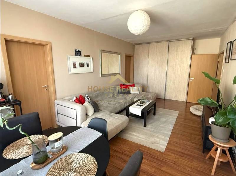 Rent Two bedroom apartment, Two bedroom apartment, Púpavová, Bratislav