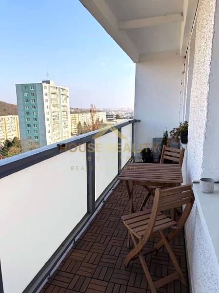 Rent Two bedroom apartment, Two bedroom apartment, Púpavová, Bratislav