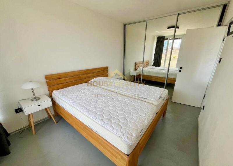 Rent Two bedroom apartment, Two bedroom apartment, Dulovo námestie, Br