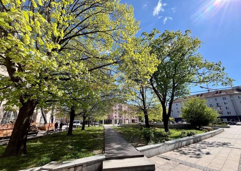 Rent Two bedroom apartment, Two bedroom apartment, Dulovo námestie, Br