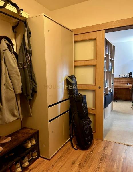 Rent Studio, Studio, Klenová, Bratislava - Nové Mesto, Slovakia