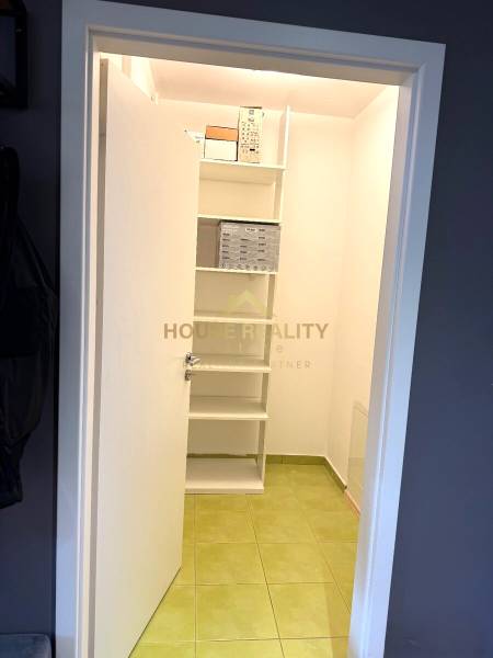 Rent One bedroom apartment, One bedroom apartment, Tomášikova, Bratisl