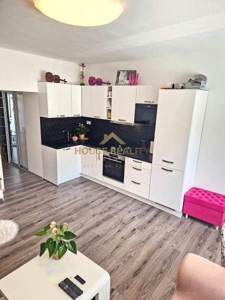 Rent Two bedroom apartment, Two bedroom apartment, Dopravná, Bratislav