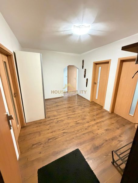 Rent Three bedroom apartment, Three bedroom apartment, Wolkrova, Brati