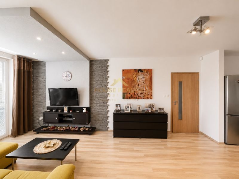 Rent One bedroom apartment, One bedroom apartment, Vavrínová, Bratisla