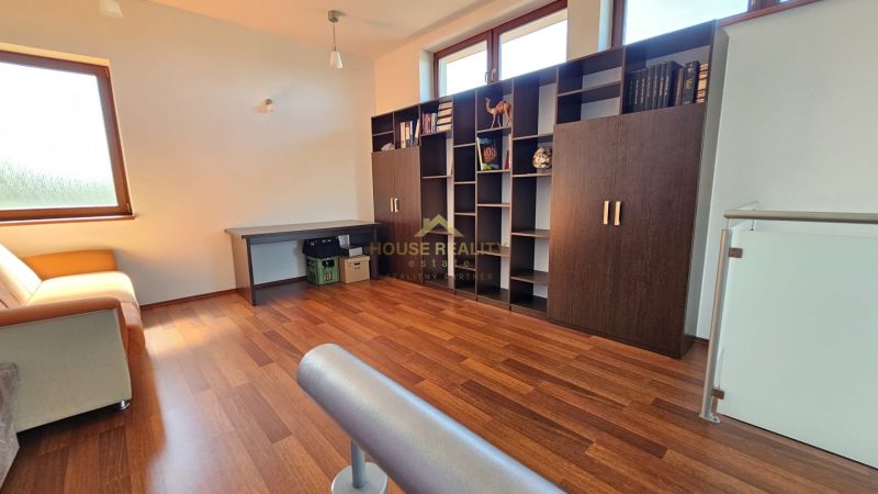Rent Four+ bedroom apartment, Four+ bedroom apartment, Dlhé diely II, 