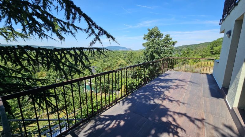 Rent Four+ bedroom apartment, Four+ bedroom apartment, Dlhé diely II, 