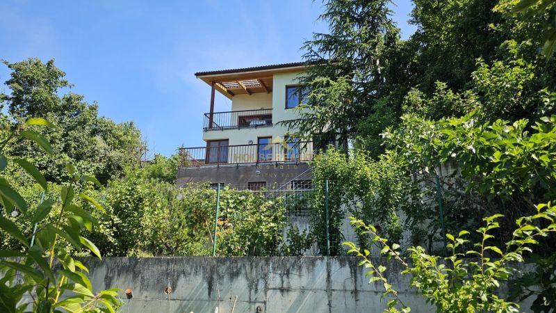 Rent Four+ bedroom apartment, Four+ bedroom apartment, Dlhé diely II, 