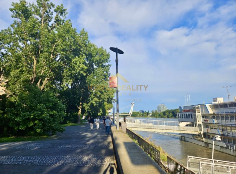Rent Two bedroom apartment, Two bedroom apartment, Nábrežie arm. gen. 