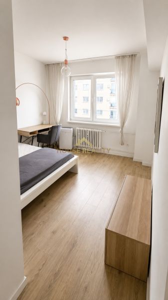 Rent One bedroom apartment, One bedroom apartment, Blumentálska, Brati
