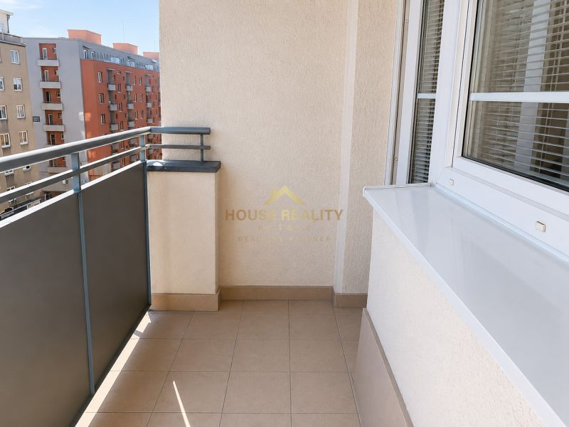 Rent One bedroom apartment, One bedroom apartment, Blumentálska, Brati