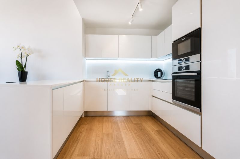 Rent Two bedroom apartment, Two bedroom apartment, Továrenská, Bratisl
