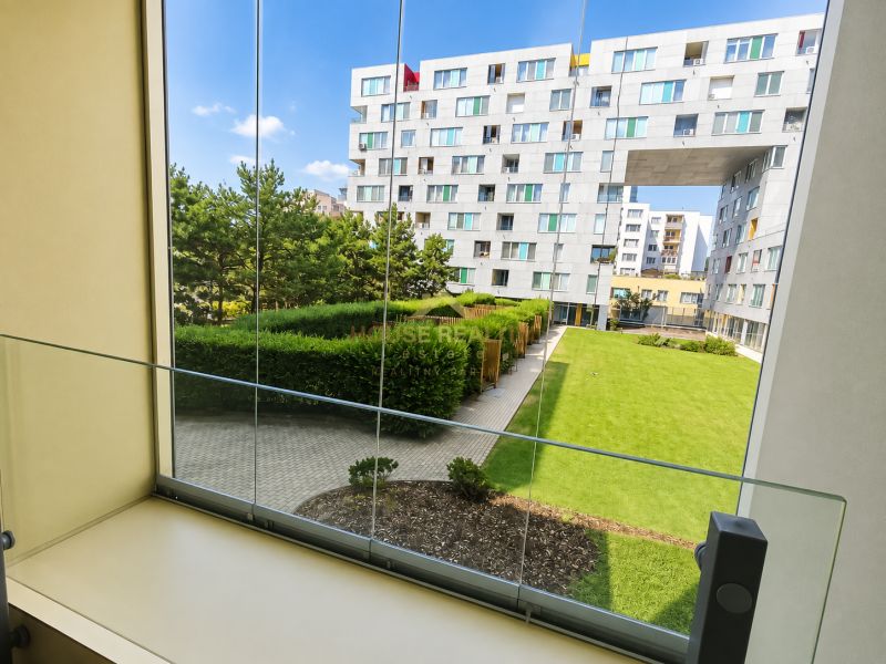 Rent One bedroom apartment, One bedroom apartment, Záhradnícka, Bratis