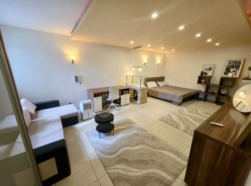 Rent Studio, Studio, Sklenárska, Bratislava - Staré Mesto, Slovakia