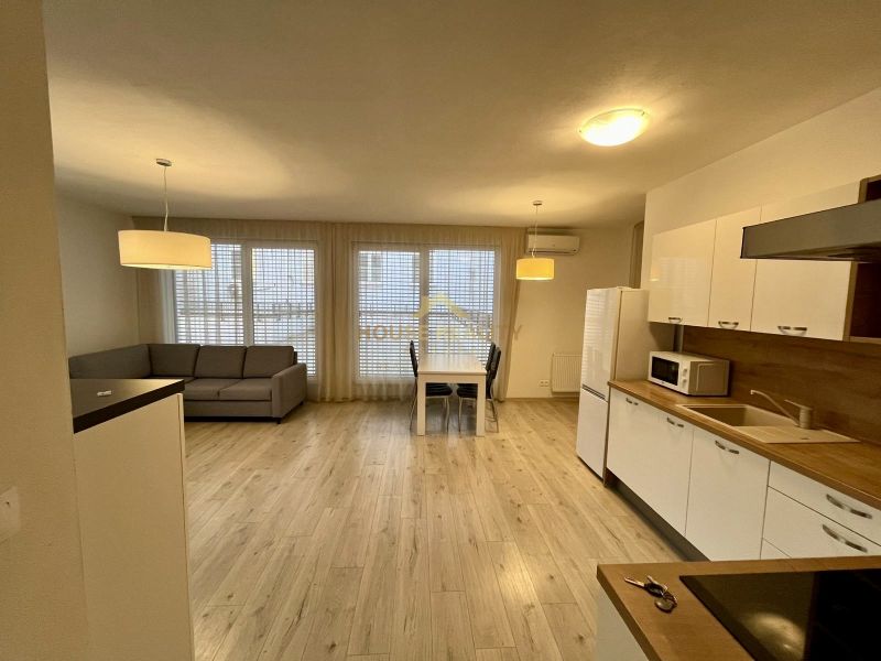 Rent Two bedroom apartment, Two bedroom apartment, Dunajská, Bratislav