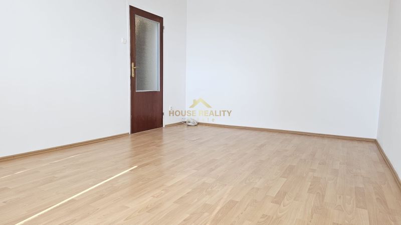 Sale Studio, Studio, Saratovská, Bratislava - Dúbravka, Slovakia