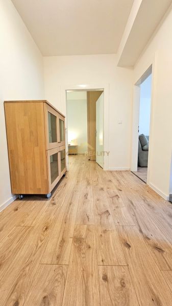Rent One bedroom apartment, One bedroom apartment, Súťažná, Bratislava