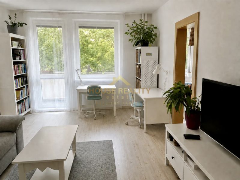 Rent Two bedroom apartment, Two bedroom apartment, Húščavova, Bratisla
