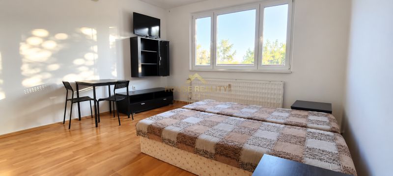 Rent Single studio, Single studio, Repašského, Bratislava - Dúbravka, 