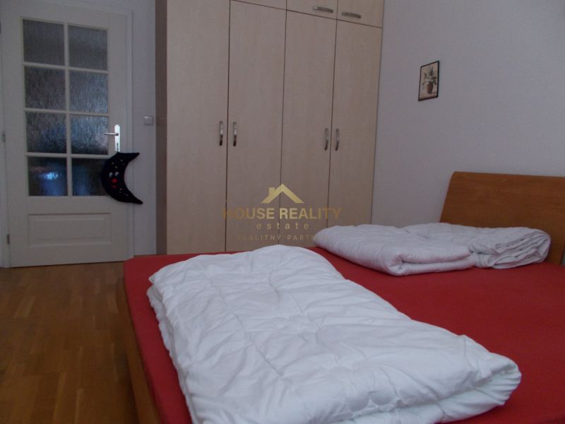 Rent One bedroom apartment, One bedroom apartment, Tučkova, Bratislava