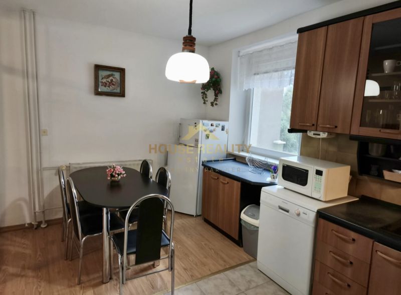 Rent Three bedroom apartment, Three bedroom apartment, Líščie nivy, Br
