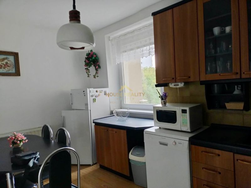 Rent Three bedroom apartment, Three bedroom apartment, Líščie nivy, Br