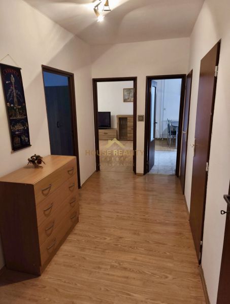 Rent Three bedroom apartment, Three bedroom apartment, Líščie nivy, Br