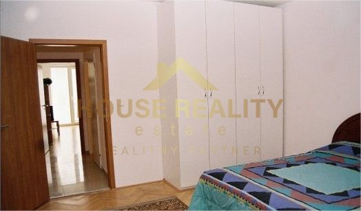 Rent One bedroom apartment, One bedroom apartment, Hollého, Bratislava